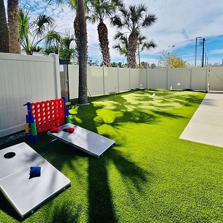 Holiday Inn Express & Suites Tampa Stadium - Airport Area By Ihg Exterior foto
